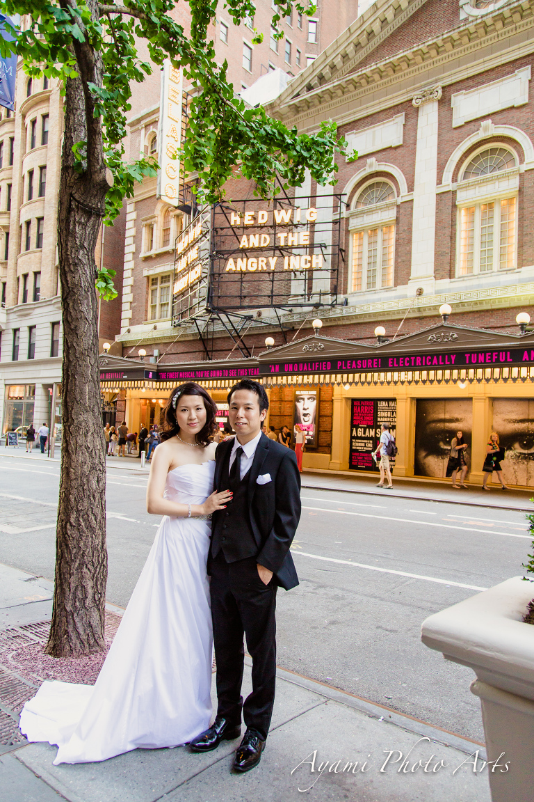 タイムズスクエア